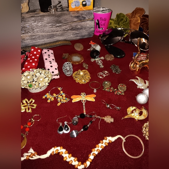 Mixed Jewelry Lot - Picture 7 of 10